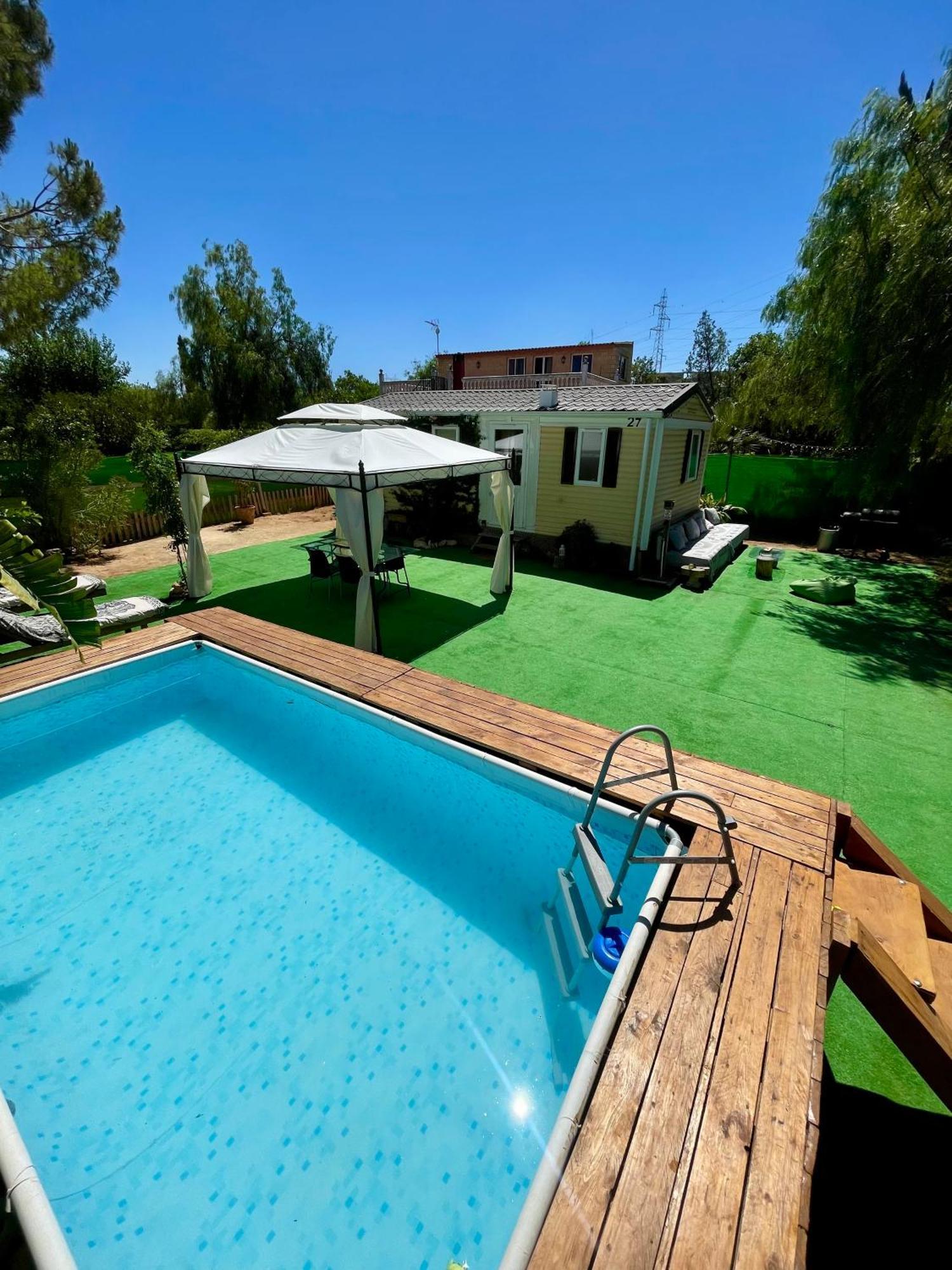 Nomada, Chalet Con Piscina En Alcalá de Guadaira Екстериор снимка